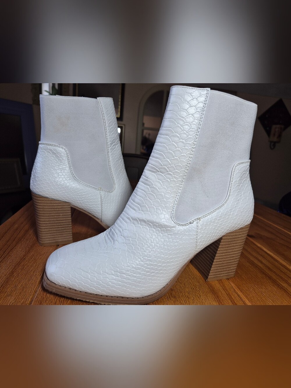 Pierre Dumas 'Cammy' Boots - Size 10